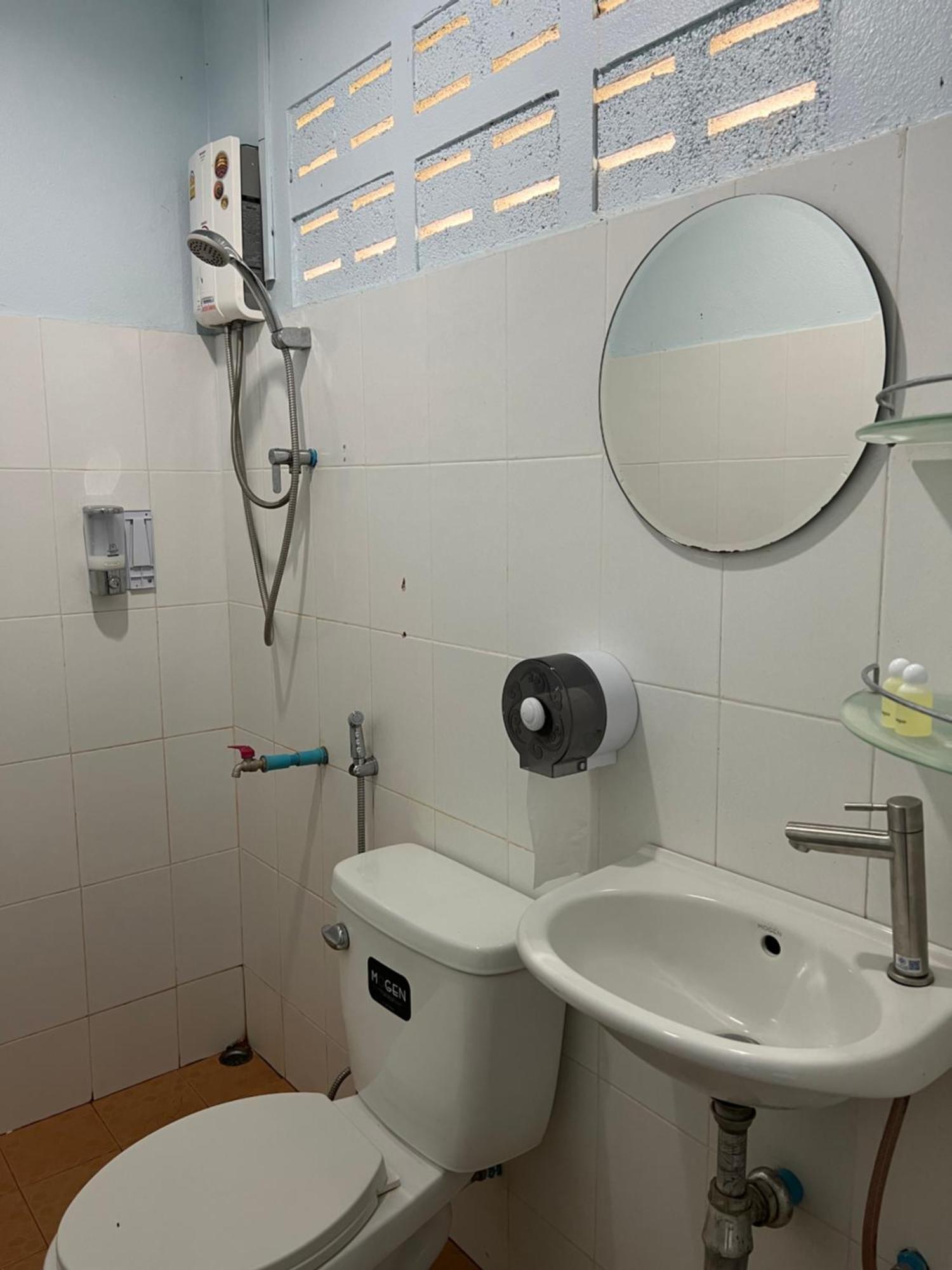 Baan Suan Tondin Hotell Satun Exteriör bild
