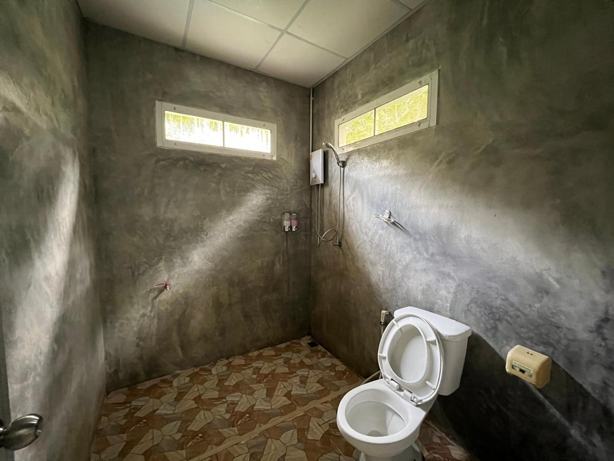 Baan Suan Tondin Hotell Satun Exteriör bild