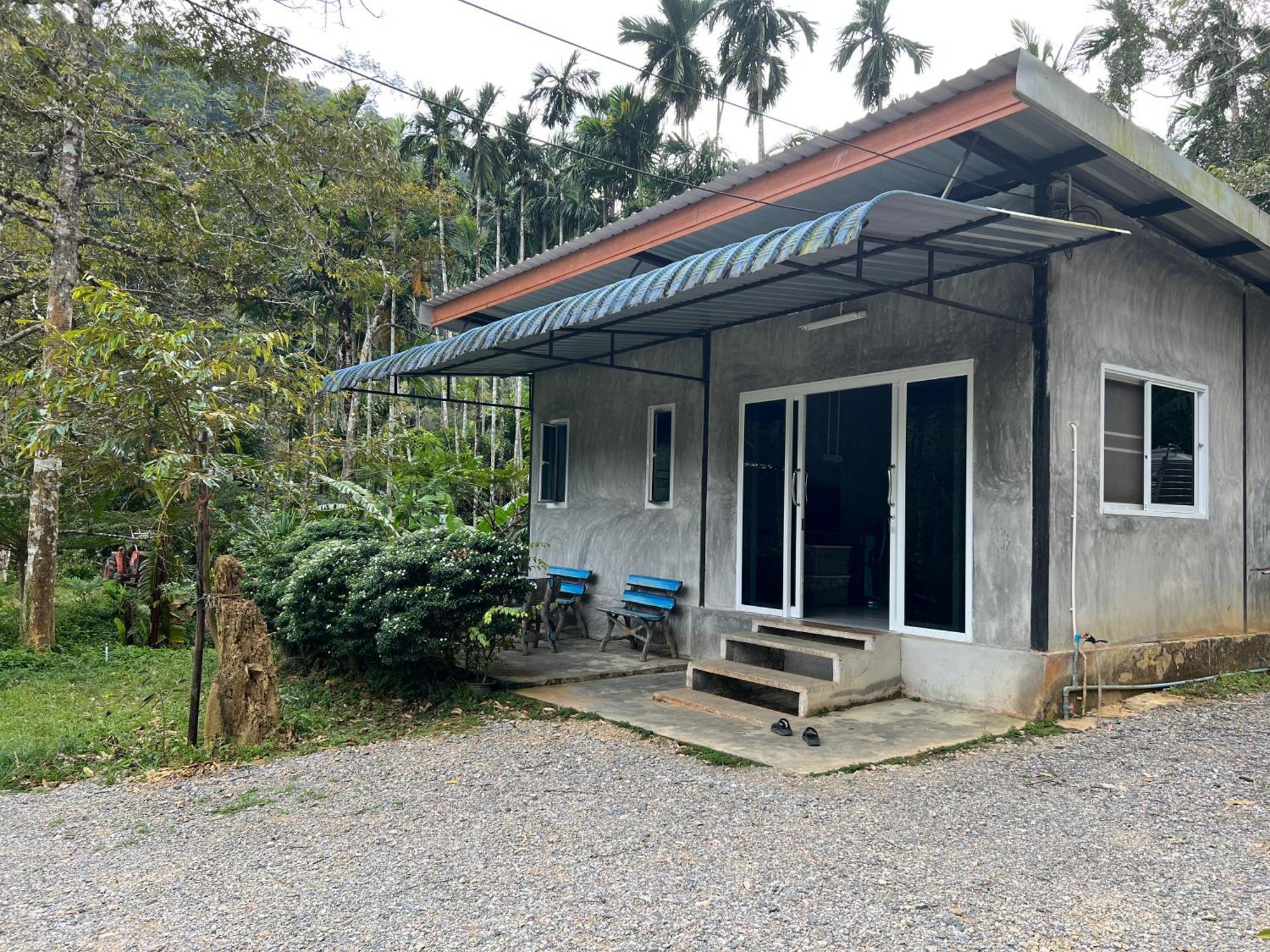 Baan Suan Tondin Hotell Satun Exteriör bild
