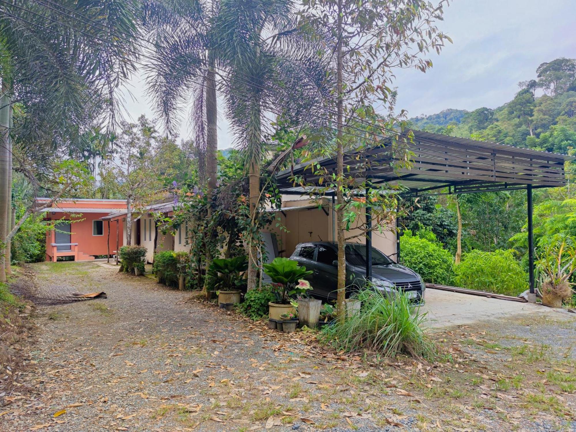 Baan Suan Tondin Hotell Satun Exteriör bild